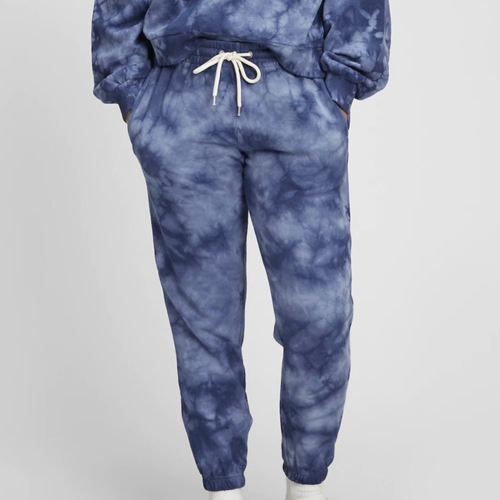 GAP tie dye sweats